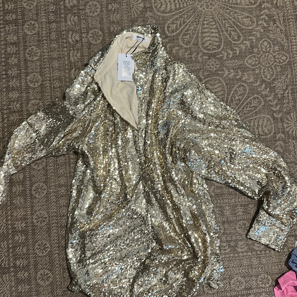 New shop po gold sequin shirt dress